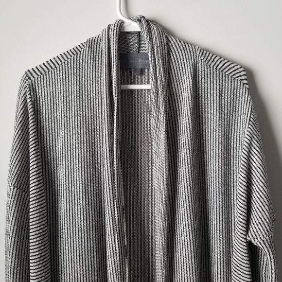 Sunday in Brooklyn Long Sleeve Striped Knit Open Cardigan Black/White Size S - Picture 11 of 12